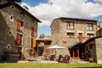 Cal Marrufès Hotels in Llivia