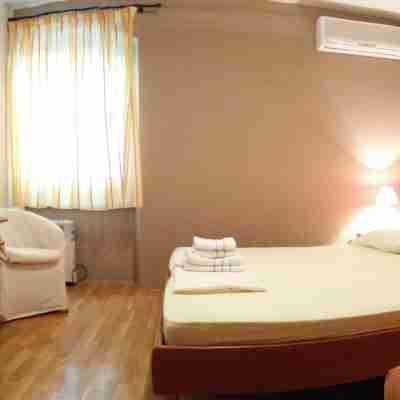 Carol Rooms Rooms