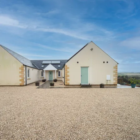 8 Person-Luxury-FamilyFriendly-PetFriendly-Hot Tub