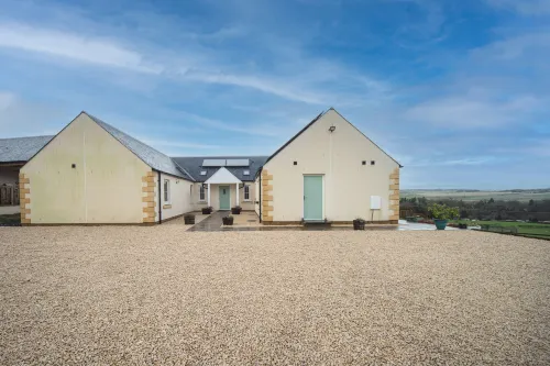 8 Person-Luxury-FamilyFriendly-PetFriendly-Hot Tub - WiFi