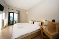 Hotel Lecadin - balcony