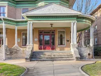Hassinger Daniels Guest House Отели рядом с достопримечательностью «Университет Алабама в Бирмингеме»