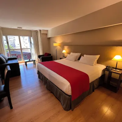 BUE Hotel Hotels near Monumento a Giuseppe Garibaldi