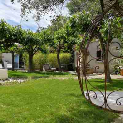Hôtel La bastide des mûriers Hotel Exterior