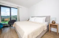 Villa Primavera with Swimming Pool