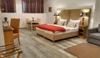 Windmill Studios by Rembrandt Old Town Hotels in Berceni