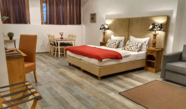 Windmill Studios by Rembrandt Old Town Hoteles cerca de Monasterio Stavropoleos