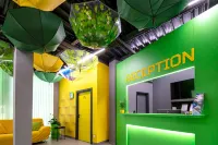 Green Cube Capsule Hostel