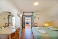 Hotel Mare Blue Hotels in Pittulongu
