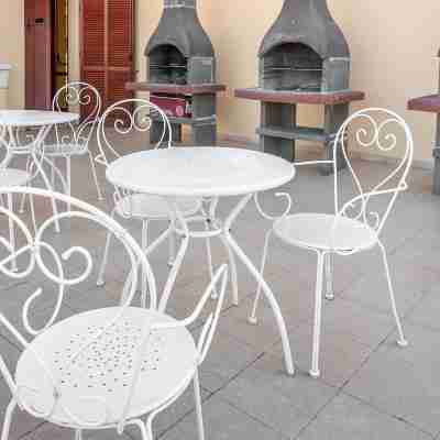 Stylish Residence le Fontane One Bedroom Apartment Sleeps 4 Persons No2503 Dining/Meeting Rooms