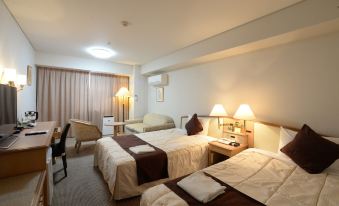 Sunwest Hotel Sasebo