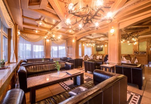 호텔 디아나 스트라자