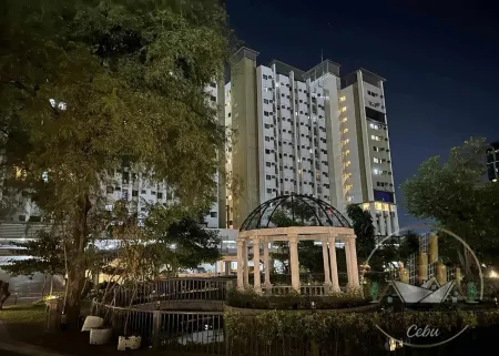 Cozy Furnished Condo Near I.T. Park Отели рядом с достопримечательностью «Naukban Blue Lagoon»