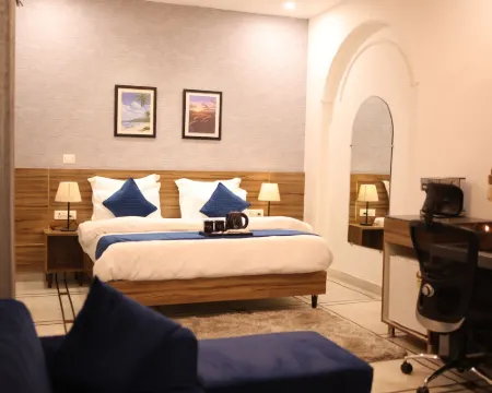 Gallivanto inn - Rohini Hotels in North Delhi