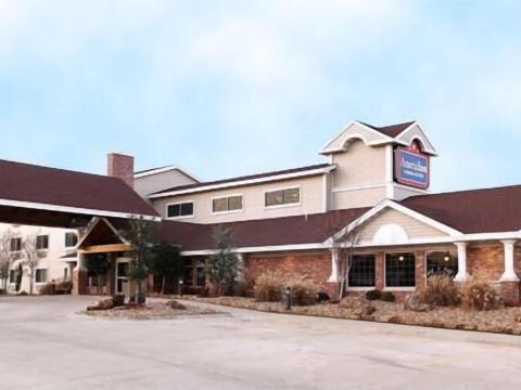AmericInn by Wyndham McAlester