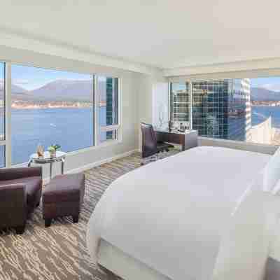 Fairmont Waterfront Rooms