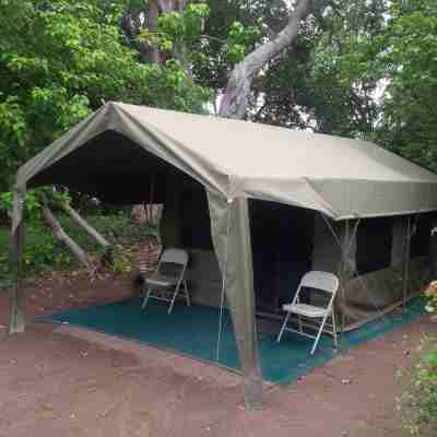 Xakanaka Mobile Camp Rooms