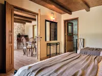 Diamond Suites