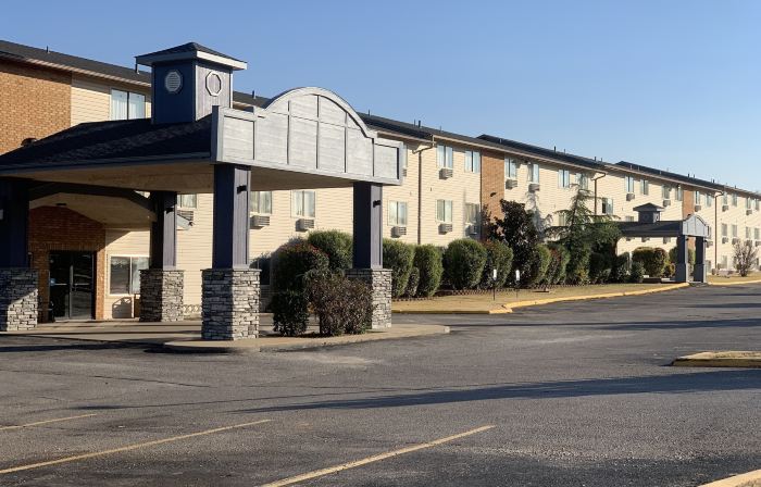 Brentwood Inn Clinton