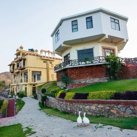Lake Alpi Resort Kumbhalgarh