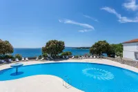 Hotel Dražica - Hotel Resort Dražica - piscina
