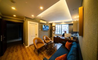 All Seasons Suites