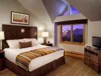Fairmont Heritage Place, Franz Klammer Lodge テルユライドのホテル