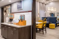 Hampton Inn & Suites Agoura Hills فنادق في ثاوزند أوكس