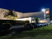 Ibis Porto Gaia - ที่มีที่จอดรถ