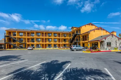 Quality Inn Salinas Hotels in Salinas