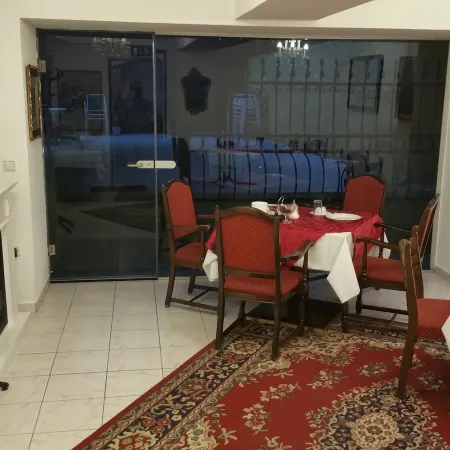 Appartement Hotel Marien-Hof Отели рядом с достопримечательностью «Возвышенность Каленберг»