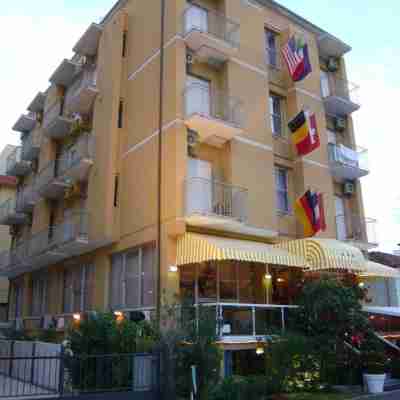 吉默飯店 Hotel Exterior