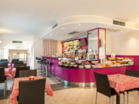 Augustus Hotel Hotels in Biella