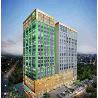 Holiday Inn Ulaanbaatar Hotel Exterior