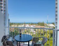 Bel Air on Broadbeach - Official - Sea View