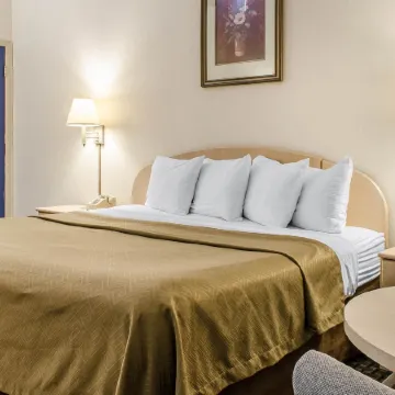 Rodeway Inn State College - Near University