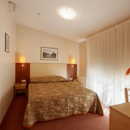 Hotel Edvards