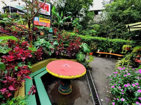 Cabinas El Pueblo B&B Monteverde