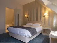 Hôtel du Château Hôtels à : Combourg