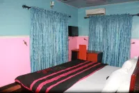 L & L Executive Hotels and Suites