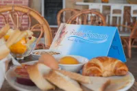Paradise Apartments Hotels in Mparmpati