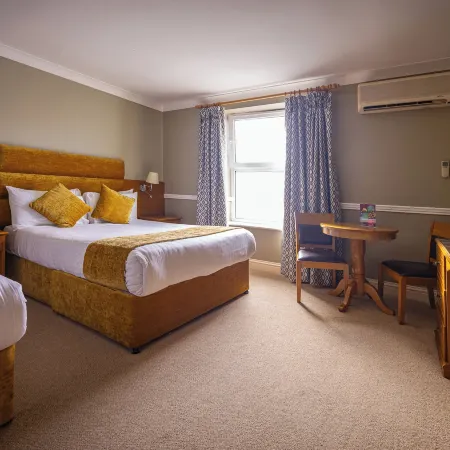 Tralee Benners Hotel