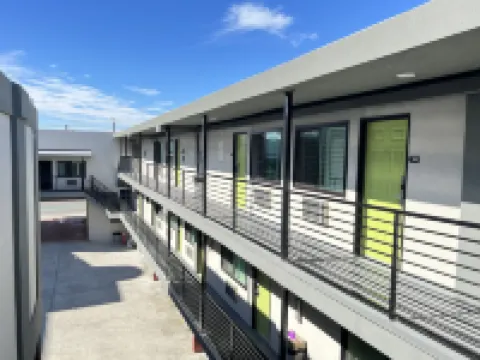 Deluxe Inn Hawthorne/ LAX Hotels in Hawthorne