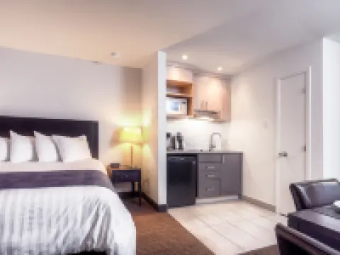 Hotel Vacances Tremblant Hotels in Les Laurentides Regional County Municipality