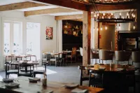 The Myrtles Hotels in New Roads