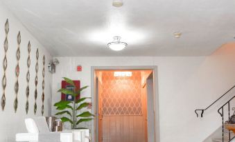 Attleboro Motor Inn