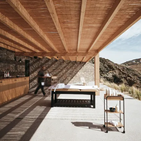 Nos Hotel & Villas