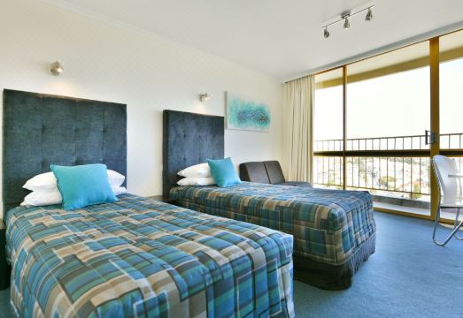 아틀랜틱 타워 모터 인