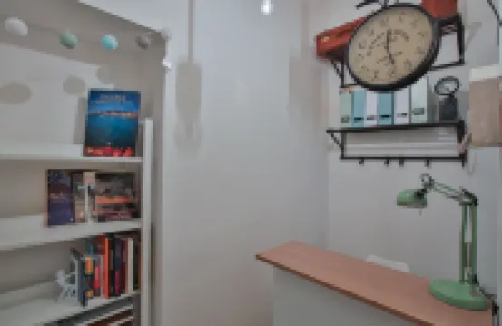 阿菲塔卡梅爾特雷尼民宿