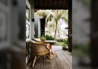 Meno House - Adults Only